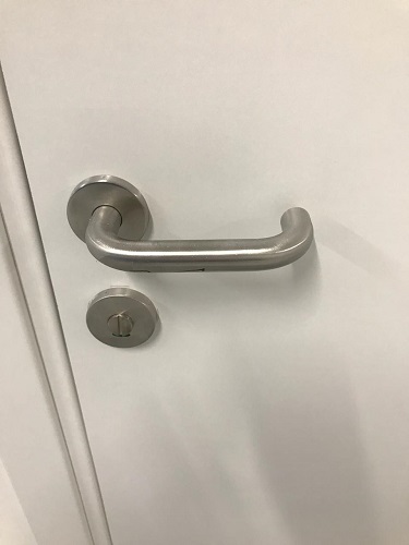 Дверная ручка Apecs inox из нержавеющей стали